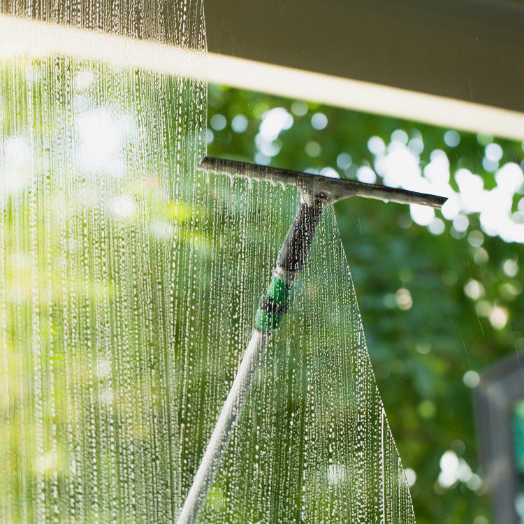 Pressure washing in Santa Paula, CA Pressure washing in Santa Paula, CA